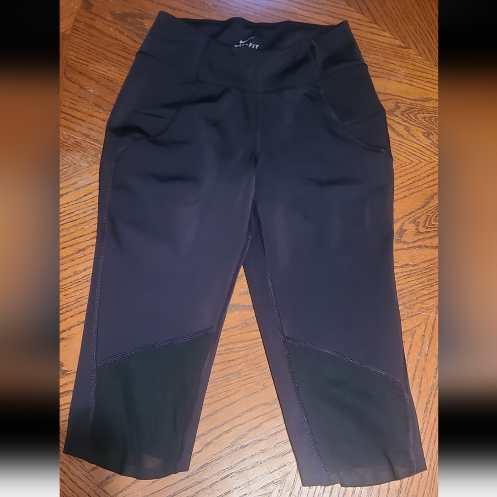 Nike leggings